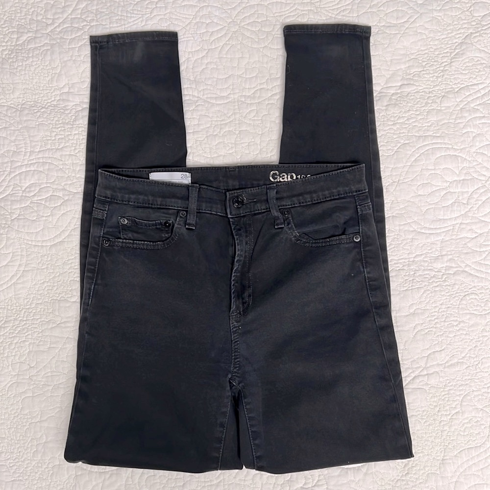 GAP 1969 True Skinny Black Jean